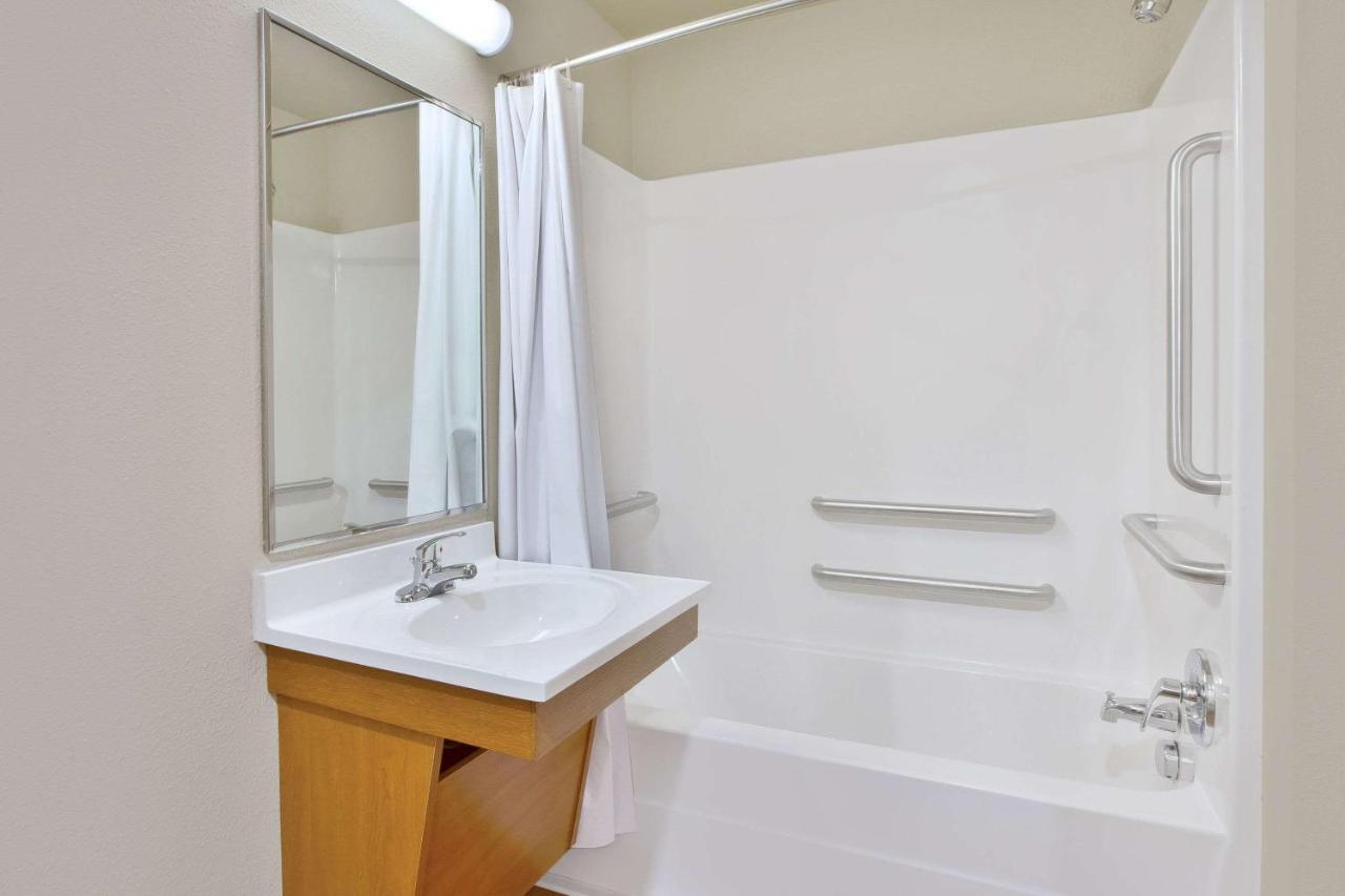 Woodspring Suites Fredericksburg Buitenkant foto