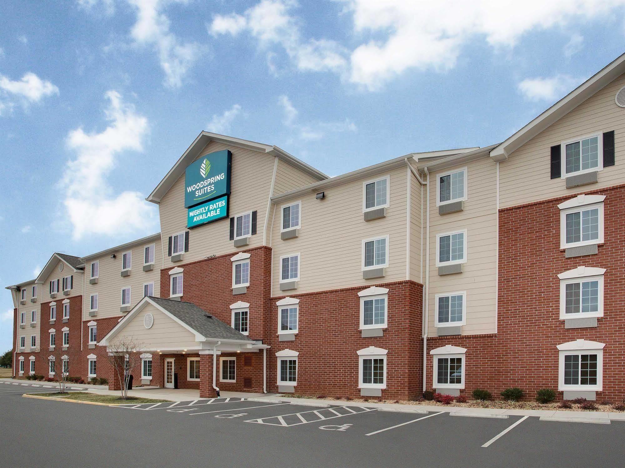 Woodspring Suites Fredericksburg Buitenkant foto