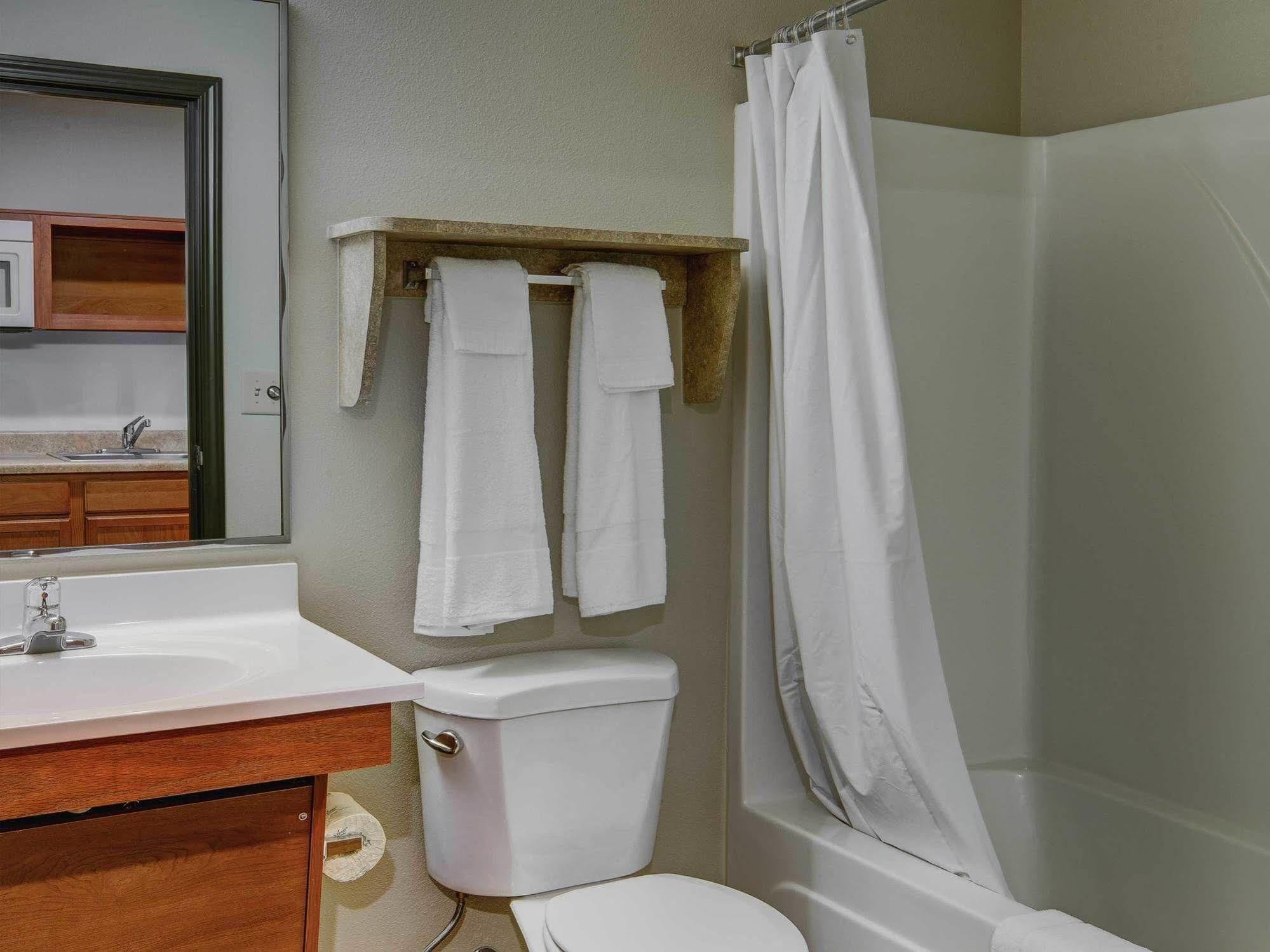 Woodspring Suites Fredericksburg Buitenkant foto